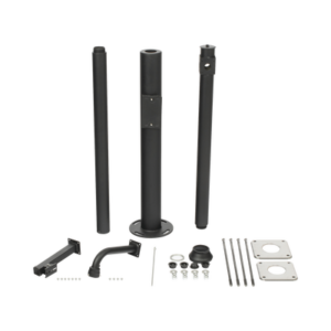 Poste seccionado de 3m, especializado para la instalación de CCTV, incluye base de cimentación, brazo para cámara PTZ, todo en color negro.